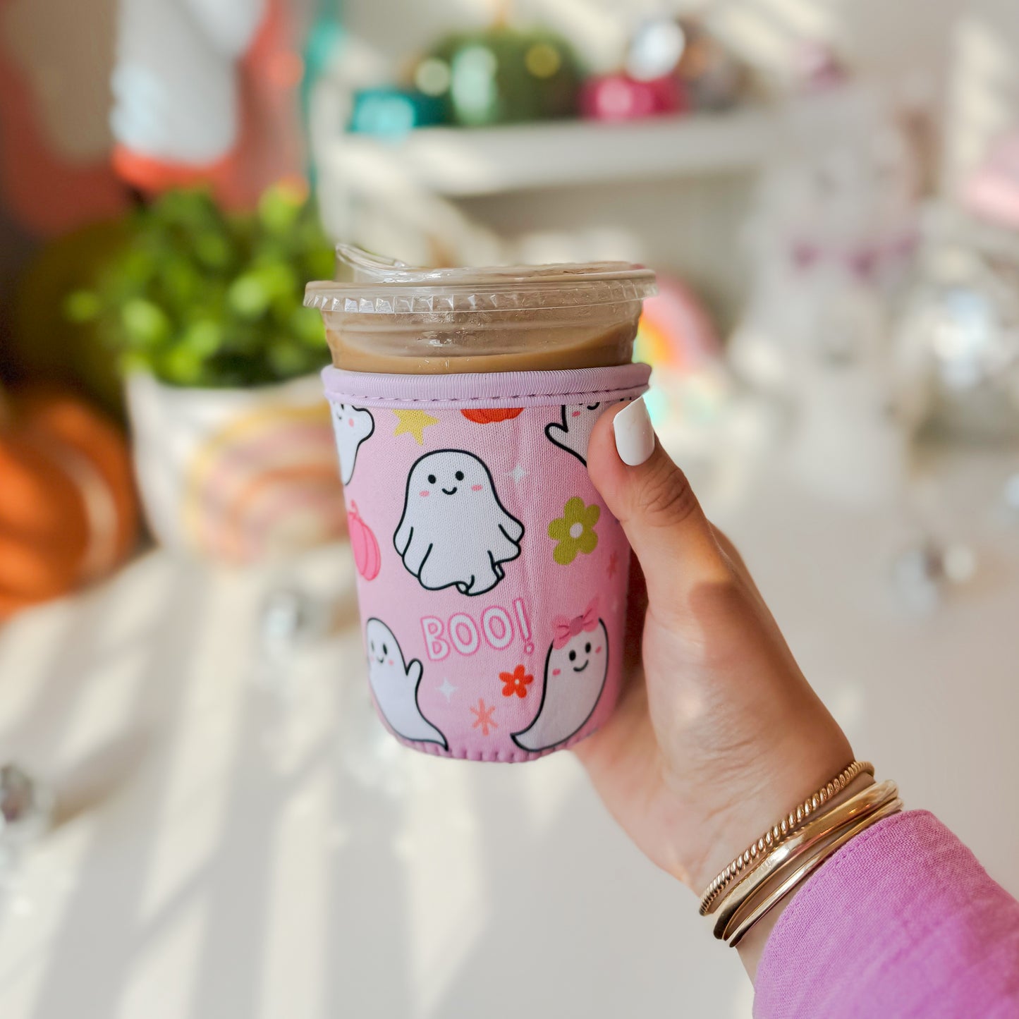 Ghosties at the Pumpkin Patch Drink Sleeve