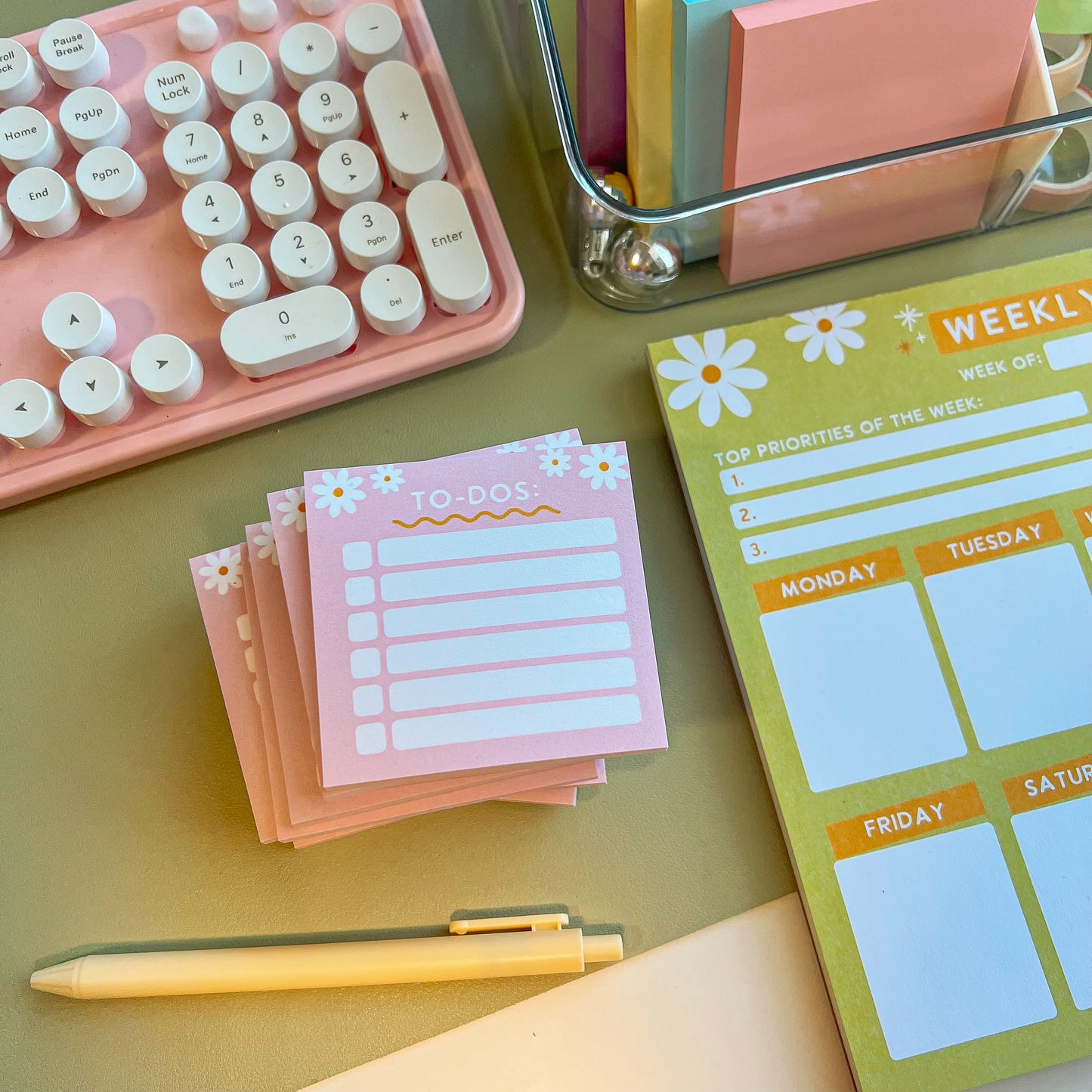Pink Daisy To-Do List Post It Notepad
